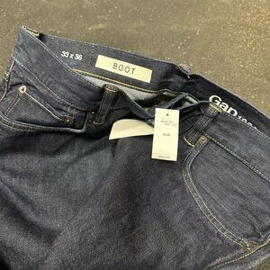 2 pairs Men’s Gap jeans 33x36